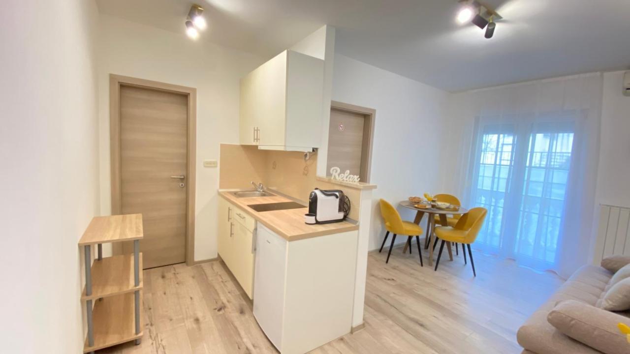 Apartment Komljenovic Pula Bagian luar foto