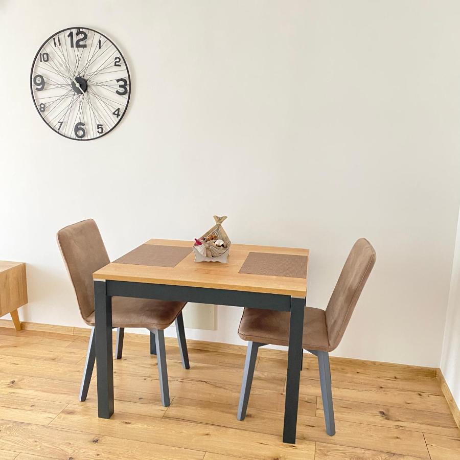 Apartment Komljenovic Pula Bagian luar foto